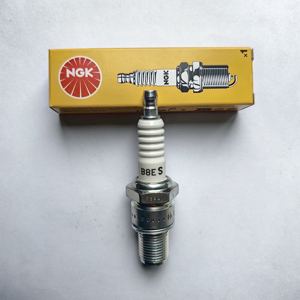 หัวเทียนรถจักรยานยนต์ของแท้2411 B8ES สำหรับฮอนด้า MTX80R 80CC MBX50 /MTX5OR /<span class=keywords><strong>NSR50</strong></span> /TLM50 50CC 9807958644 OEM - Product Image 6