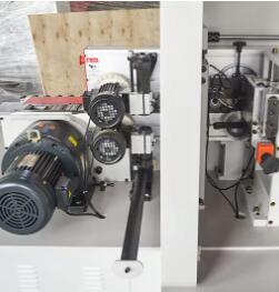 Fonctions complètes Machine à plaquer les chants en bois E-60 pour le traitement des armoires - Product Image 6