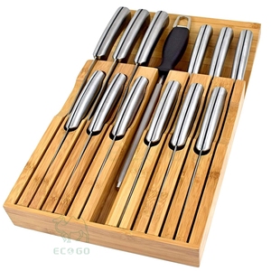 Bloque de Cuchillos de Bambú Ecológico con Ranuras Universales y Capacidad Personalizable para Almacenamiento en la Encimera de la Cocina - Product Image 3