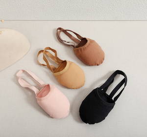 <span class=keywords><strong>Precio</strong></span> de fábrica Gimnasia <span class=keywords><strong>Media</strong></span> suela Ballet Baile Zapato Niñas Zapatos con tira elástica Gimnasia <span class=keywords><strong>Media</strong></span> <span class=keywords><strong>punta</strong></span> Ballet Zapatos - Product Image 4