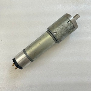 Moteur à engrenages d'origine WD L0843523 24VDC GR 42X40 pour pièces de presse offset KBA 105 - Product Image 1