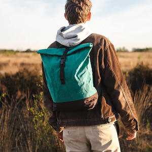 Mochila Casual Enrollable de Lona Encerada para Portátil de 15 Pulgadas con Logotipo Personalizado, Mochila Deportiva Impermeable de Lona para Exteriores - Product Image 4