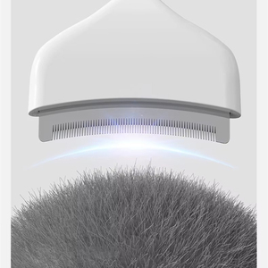 <span class=keywords><strong>Pettine</strong></span> Professionale <span class=keywords><strong>per</strong></span> Rimozione Peli di Cani e <span class=keywords><strong>Gatti</strong></span> con Lama in Acciaio Inox e Manico Ergonomico in ABS <span class=keywords><strong>per</strong></span> Pulizia Profonda e Deshedding - Product Image 3