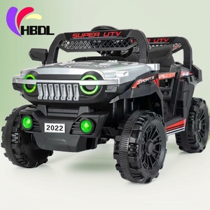 Auto Elettrica Unisex per Bambini con Doppio Motore, USB, MP3, in Plastica di Alta Qualità, Giocattolo per Bambini dai 2 ai 4 Anni, con Telecomando e Luci - Product Image 1