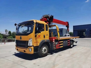 Camions de dépannage Sinotruk Howo 18T avec grue de 5T, plateau 4x2 et bras de remorquage combiné pour le sauvetage routier multi-scénarios et le levage d'équipements - Product Image 3