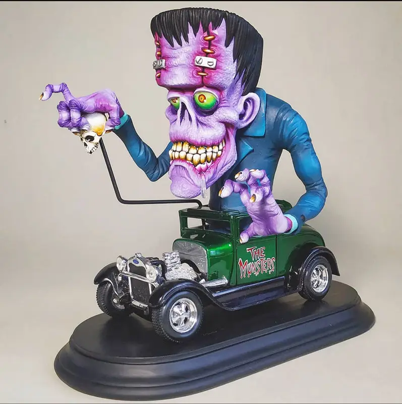 Halloween Decoration Crafts Multi-foot Variation Head Resin Big Mouth Monster Car