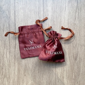 Sac à cordon en satin avec logo personnalisé pour le rangement des perruques, promotion de cadeaux, lot - Product Image 3