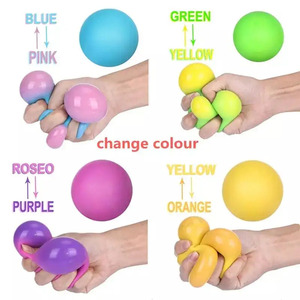 Juguete Antiestrés de Goma Suave con Efecto de Cambio de Color para Niños de 5 a 7 Años - Product Image 6