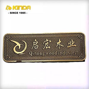 Placa de identificación en relieve 3D de <span class=keywords><strong>plata</strong></span> de Metal personalizada de alta calidad Placa de nombre de logotipo de aluminio anodizado cepillado para etiqueta de activo - Product Image 4
