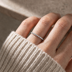 Anillo apilable de eternidad personalizado de alta calidad, anillo de oro blanco de 18 quilates con diamantes naturales para mujer, joyería fina para uso diario, venta al por mayor. - Product Image 4