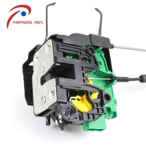 Aktuator kunci pintu untuk <span class=keywords><strong>Hyundai</strong></span> Accent 12-17 Model 813101R030 Model - Product Image 2