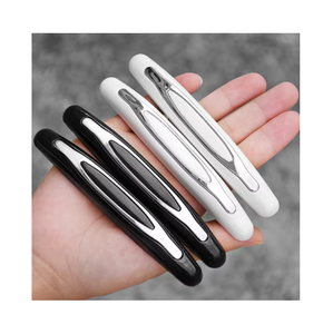 Bande de <span class=keywords><strong>Protection</strong></span> de porte de <span class=keywords><strong>voiture</strong></span>, bande anti-rayures, autocollants de <span class=keywords><strong>pare</strong></span>-chocs en <span class=keywords><strong>caoutchouc</strong></span>, <span class=keywords><strong>Protection</strong></span> des bords de porte automobile, 4 pièces/paquet - Product Image 1