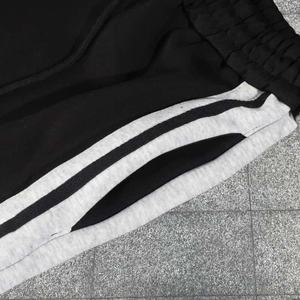 Conjunto Deportivo Personalizado para Hombre, 100% Algodón, Estilo Urbano, con Bloques de Color, Sudadera con Capucha y Pantalones - Product Image 6