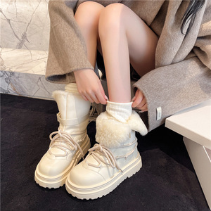 Chaussons d'hiver pour femmes et hommes, taille universelle, antidérapants, doux et chauds, chaussures d'intérieur pour l'hiver - Product Image 1