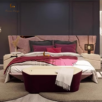 Lit double en bois de style italien moderne et luxueux, en cuir véritable, haut de gamme, sur mesure, taille super king, pour villa