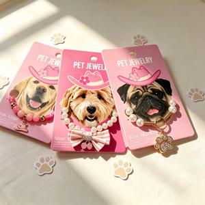 Collar de perlas con lazo y colgante de pata, ajustable para perros medianos y grandes, con un lindo diseño de animales. - Product Image 3
