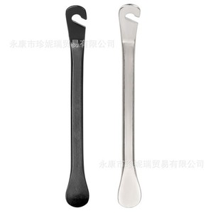Levier de démontage de pneu de vélo en métal Zhenrui, noir et argent, outil de réparation pour le démontage des pneus de vélo de montagne - Product Image 1