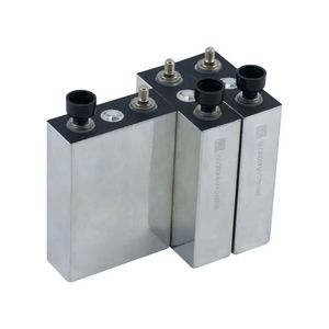 เซลล์แบตเตอรี่ลิเธียมแบบปริซึม3.2V 8.5Ah แบตเตอรี่ลิเธียมไอออนชาร์จไฟได้30C ปล่อยสูง - Product Image 3