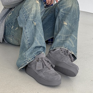 Zapatos de pareja más vendidos, nuevo estilo retro gris, zapatos de plataforma con suela gruesa que aumentan la altura, zapatos casuales de moda para hombre y mujer - Product Image 4