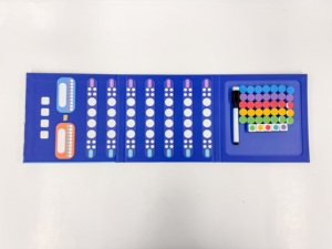 Jeu de voyage magnétique classique Montessori à succès avec <span class=keywords><strong>puzzle</strong></span> de couleurs et marqueur effaçable à sec, facile à plier et à emporter - Product Image 2