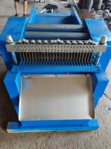 Máquina cortadora de cáscara de <span class=keywords><strong>coco</strong></span> Venta Máquina cortadora de chips de cubo de cáscara de <span class=keywords><strong>coco</strong></span> Tipo portátil - Product Image 2