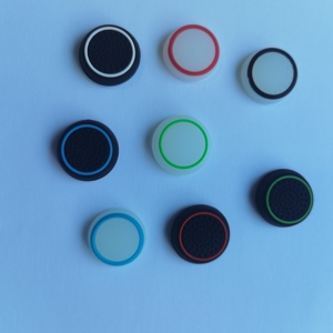 2024R Thumbsticks accesorios de juego <span class=keywords><strong>para</strong></span> Xbox <span class=keywords><strong>para</strong></span> PS4 <span class=keywords><strong>para</strong></span> PS5 <span class=keywords><strong>Switch</strong></span> <span class=keywords><strong>Pro</strong></span> Controller Gamepad Thumb Grip - Product Image 6
