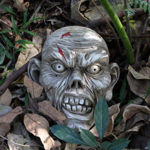 Cara de zombi flotante de resina, decoraciones de Halloween, estatua de cabeza de zombi falsa de resina para jardín, césped, estanque, cementerio, adornos para exteriores - Product Image 5