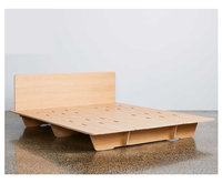Lit plateforme en bois naturel, cadre de lit double, sommier avec tête de lit et support en lattes de bois, lit plateforme