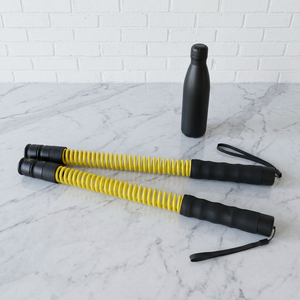 Varillas de Resistencia con Resorte Amarillo y Mangos Negros, Equipo de Ejercicio Portátil para el Hogar - Product Image 1