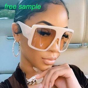 Gafas <span class=keywords><strong>de</strong></span> Sol Rectangulares <span class=keywords><strong>de</strong></span> <span class=keywords><strong>Moda</strong></span> <span class=keywords><strong>de</strong></span> Lujo, Estilo Vintage, <span class=keywords><strong>para</strong></span> <span class=keywords><strong>Mujer</strong></span>, con <span class=keywords><strong>Lentes</strong></span> Acrílicas Polarizadas, Montura <span class=keywords><strong>de</strong></span> Plástico, Gran Tamaño, Oferta <span class=keywords><strong>de</strong></span> <span class=keywords><strong>2021</strong></span> - Product Image 1