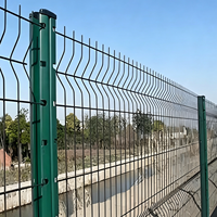 Valla Curva 3D para Exteriores, Poste Triangular Galvanizado con Revestimiento de PVC Antioxidante, Panel para Aislamiento de Límites de Jardín