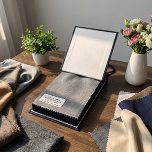 Échantillon de Tissu Suspendu Personnalisé, Nuancier de Tissu, Carte d'Échantillons Textiles pour <span class=keywords><strong>la</strong></span> Correspondance des Couleurs, Idéal pour l'Exposition et <span class=keywords><strong>la</strong></span> Sélection de Tissus - Product Image 1