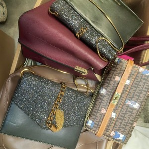 Bolsos de Diseñador Usados B04, Bolsos de Moda de Segunda Mano para Mujer, Venta al Por Mayor de Fábrica, Alta Calidad, 90% Limpios, Colores Mezclados - Product Image 3