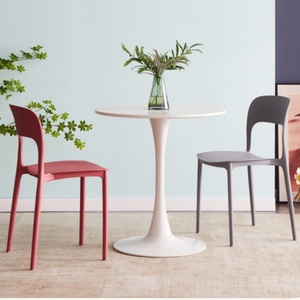 Sedia da pranzo moderna in plastica per <span class=keywords><strong>cucina</strong></span> con schienale curvo aperto, viola/<span class=keywords><strong>rosa</strong></span>, sedia commerciale in polipropilene per ristorante - Product Image 2