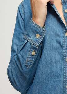 Camisa de Maternidad y Lactancia 100% Algodón Denim, Corte Relajado, Transpirable, Ecológica, con Botones, Blusa Larga para Lactancia, para el Verano y el <span class=keywords><strong>Embarazo</strong></span> - Product Image 5