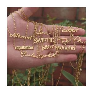 Individuelles edelstahl-buchstaben-anhänger-halskette taylor swifte fächer geschenk wasserdicht anlaufsicher halskette - Product Image 1
