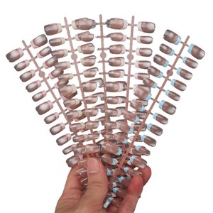 Nuevas llegadas de verano: Uñas postizas premium estilo francés en tonos <span class=keywords><strong>verde</strong></span> menta helado y nude, ultra favorecedoras para piel clara, forma cuadrada mediana. - Product Image 5