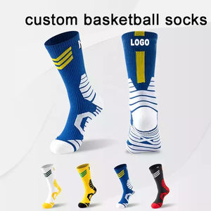 Chaussettes de sport respirantes et antibactériennes pour hommes - Absorption de l'humidité et soutien de la voûte plantaire pour la course à pied et le basketball - Product Image 4