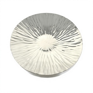 Platos de lujo plateados texturizados, bandeja redonda de metal para servir, plato decorativo texturizado martillado, bandeja para mesa de boda o fiesta. - Product Image 1