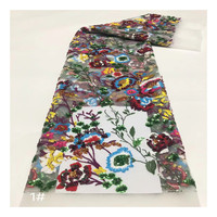 Tissu en maille multicolore écologique brodé de dentelle florale avec des embellissements de perles et de paillettes