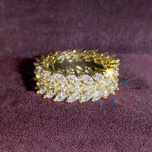 Anello con Design a Foglia, Stile Fascia Completa, per Donne - Product Image 5