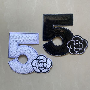 新しい創造的なスパンコールパッチは衣服の付属品のためにアイロンをかけることができます。No.5ローズスパンコール布パッチ - Product Image 2