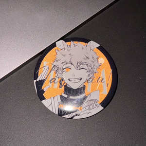 <span class=keywords><strong>Hot</strong></span> New 5 Designs Hanyuu <span class=keywords><strong>Hinata</strong></span> Shoyo Double Flash Reflective Round Badge Pins Anime Button Broche Pins Kids Souvenir - Product Image 4