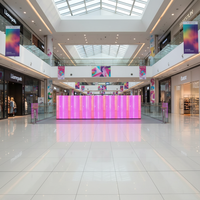 Mur vidéo LED transparent pour centre commercial intérieur / Écran d'affichage HD pour fenêtre, LED SMD2121, pas de pixel P3.91-7.82, haute luminosité