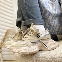Nouvelles chaussures épaisses au design célèbre, chaussures de marche personnalisées pour hommes, baskets de sport pour hommes