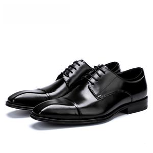 Zapatos de vestir de cuero genuino de diseño para hombres con punta cuadrada impermeable para negocios y ropa casual en talla grande - Product Image 2