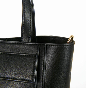 ผู้ผลิตกระเป๋าถือขายส่งแบบกำหนดเอง กระเป๋าถือหนัง PU สีดำ พร้อมกระเป๋าใส่โน้ตบุ๊คแบบคลาสสิกสำหรับสำนักงาน กระเป๋าถือสำหรับผู้หญิง - Product Image 4