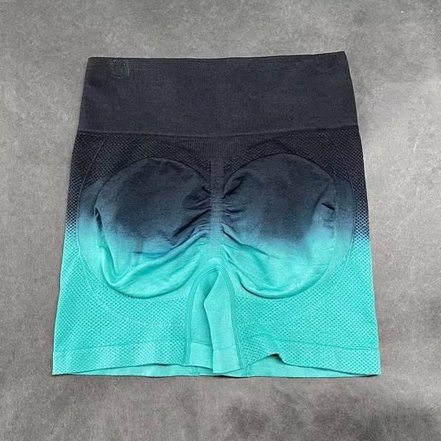 สีเขียว