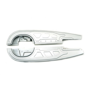 Nouvelle Arrivée - Cache-chaîne de <span class=keywords><strong>moto</strong></span> <span class=keywords><strong>TVS</strong></span> HLX125 de haute qualité avec boîte de protection à <span class=keywords><strong>prix</strong></span> réduit - Product Image 1