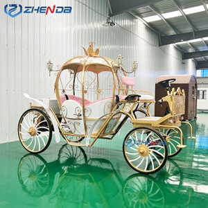 Chariot de Noël en métal blanc, design citrouille, inspiré de la carrosse de Cendrillon, par le fabricant Pumpkin Carriages – Vente Flash - Product Image 5